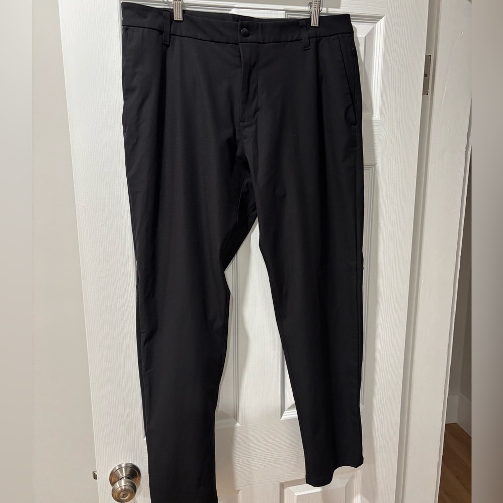 Men’s Lululemon business casual work pants